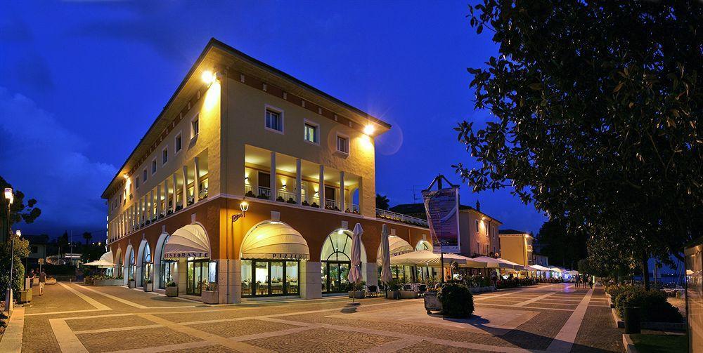 Hotel Vela D'Oro Dependence Bardolino Kültér fotó