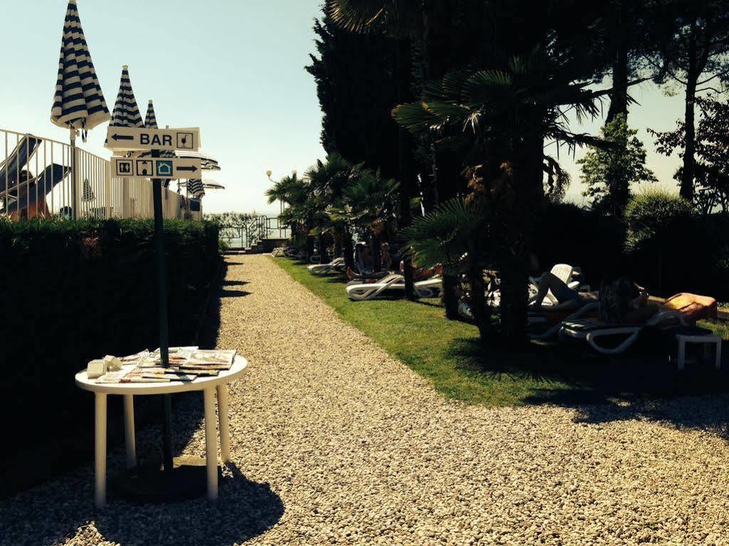 Hotel Vela D'Oro Dependence Bardolino Kültér fotó